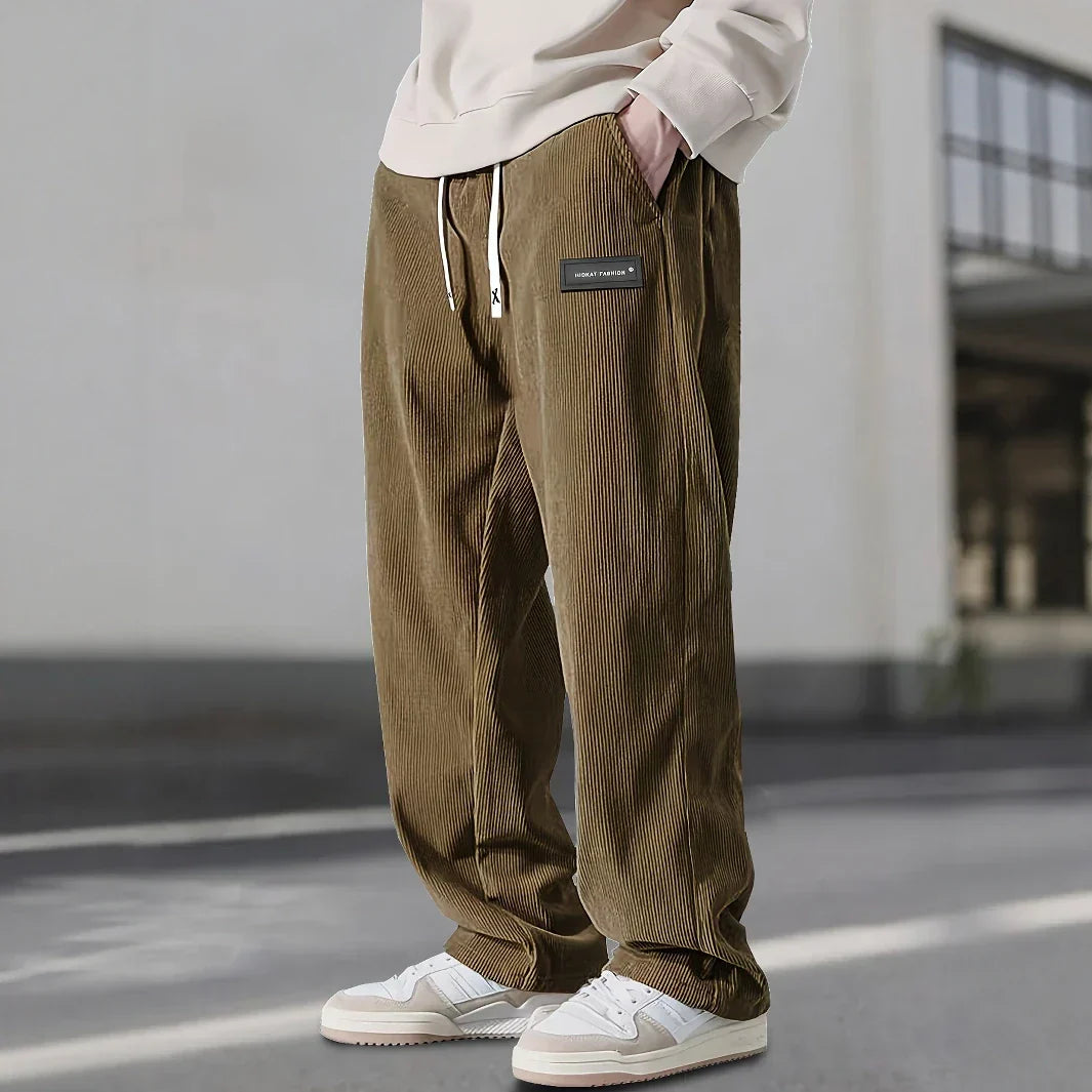 Men’s Straight-Leg Corduroy Pants